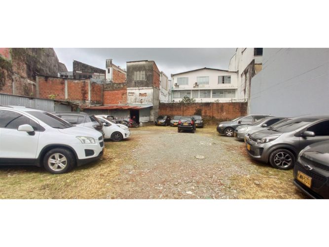 Lote en venta en Fundadores, Armenia, 483 m² · foto 3 de 7