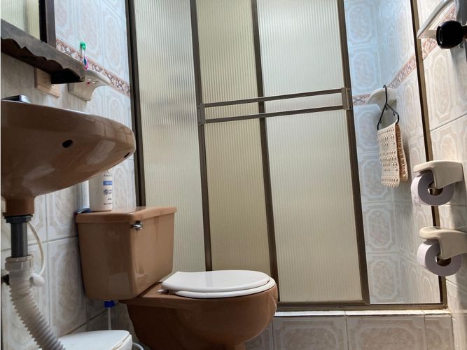 Casa de 5 alcobas en venta en La Cabaña, Armenia, 229 m² · foto 17 de 20