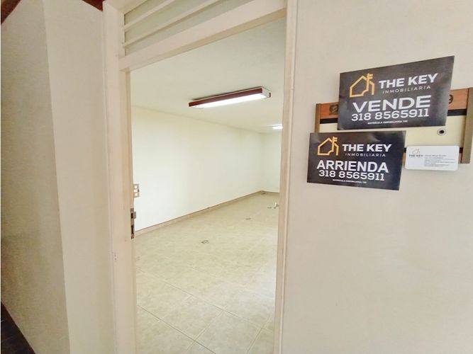 Oficina en venta en Centro, Armenia, 31 m² · foto 3 de 13