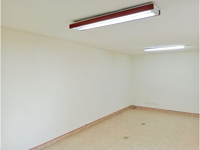 Oficina en venta en Centro, Armenia, 31 m² · foto 6 de 13