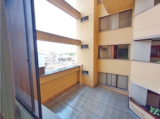 Oficina en venta en Centro, Armenia, 31 m² · foto 10 de 13