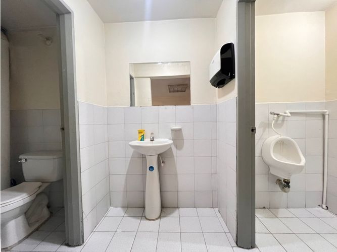 Local en arriendo en Sector Parque Valencia, Armenia, 100 m² · foto 10 de 13