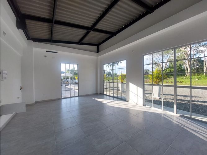 Local en venta en El Caimo, Armenia, 34 m² · foto 5 de 11