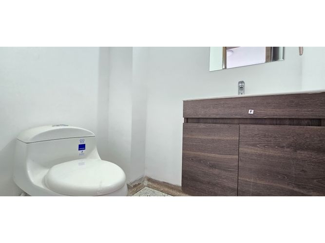 Oficina en venta en Armenia, Armenia, 182 m² · foto 14 de 15