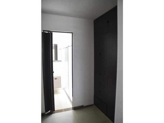Casa de 5 alcobas en venta en Ub Bosque Versalles, Palmira, 407 m² · foto 12 de 24