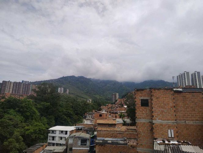 Casa de 3 alcobas en venta en Prado, Bello, 91 m² · foto 18 de 21