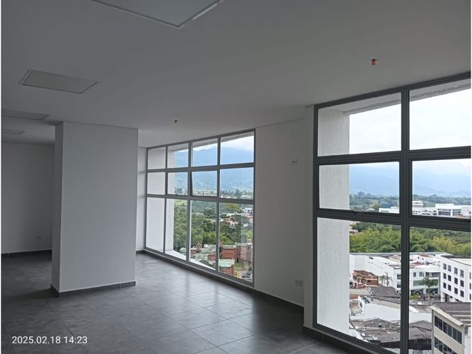 Consultorio en venta en Alcazar, Armenia, 71 m² · foto 6 de 9