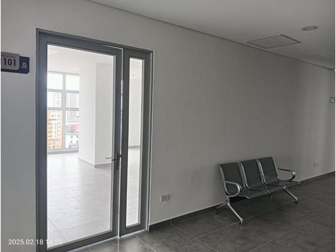 Consultorio en venta en Alcazar, Armenia, 71 m² · foto 8 de 9