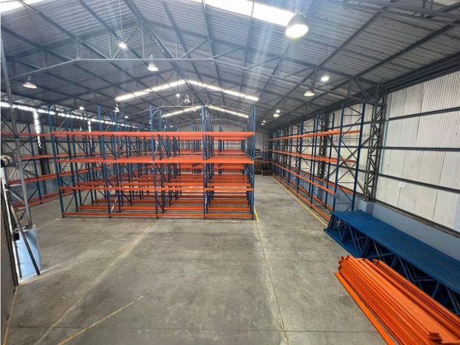Bodega en venta en Via El Eden, Armenia, 837 m² · foto 9 de 12