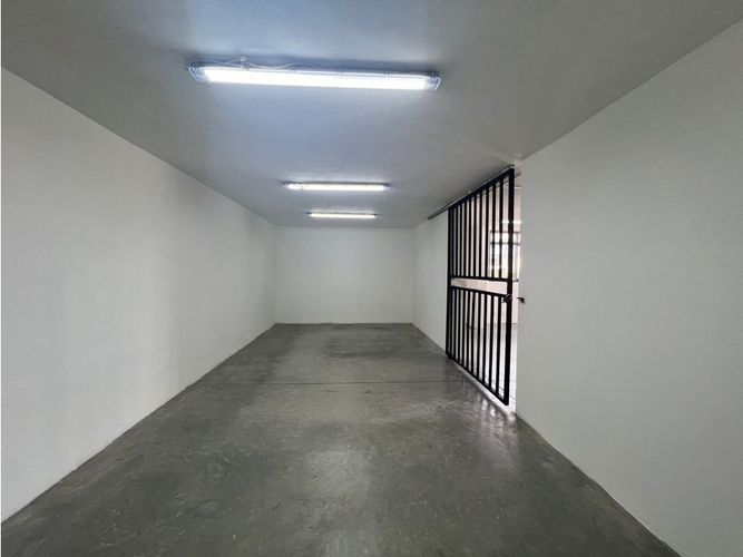Bodega en venta en Via El Eden, Armenia, 837 m² · foto 12 de 12