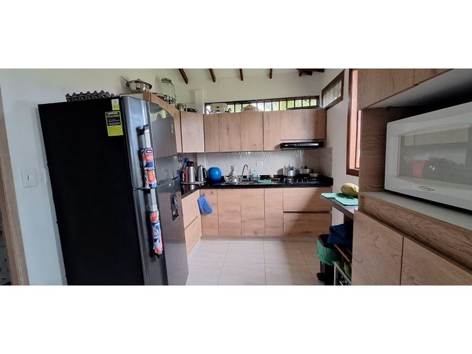 Finca en venta en Vía El Caimo, Armenia, 2300 m² · foto 9 de 24