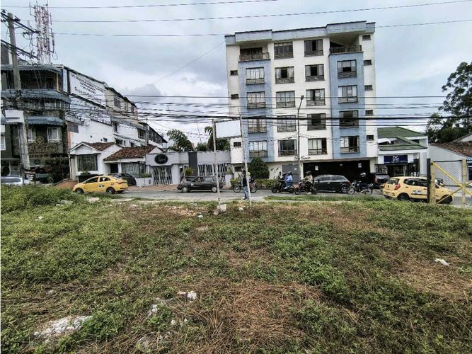 Lote en venta en Cn. Salamanca, Armenia, 816 m² · foto 7 de 8
