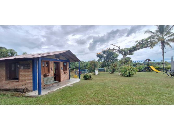 Finca en venta en Vía El Caimo, Armenia, 2300 m² · foto 19 de 24