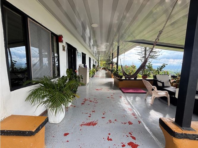 Finca en venta en Guayaquil Bajo, Armenia, 240 m² · foto 4 de 17