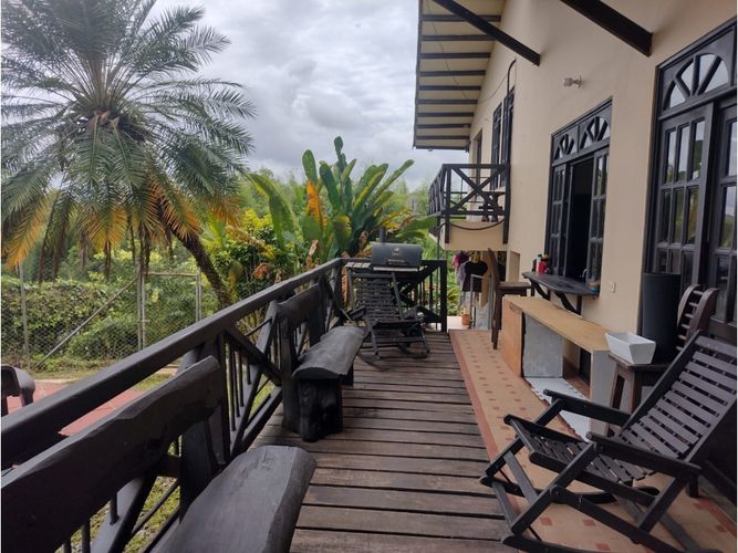 Casa de 4 alcobas en venta en Armenia, 350 m² · foto 11 de 24