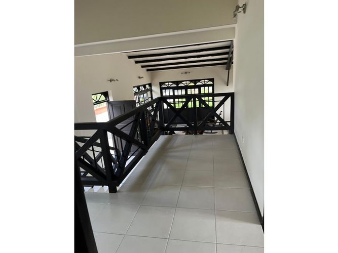 Casa de 4 alcobas en venta en Armenia, 350 m² · foto 17 de 24