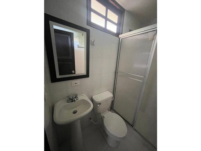 Casa de 4 alcobas en venta en Armenia, 350 m² · foto 21 de 24