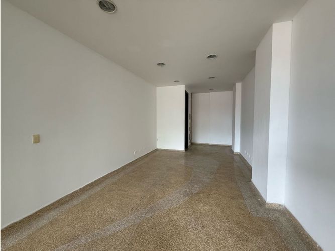 Local en venta en La Florida, Armenia, 26 m² · foto 2 de 6