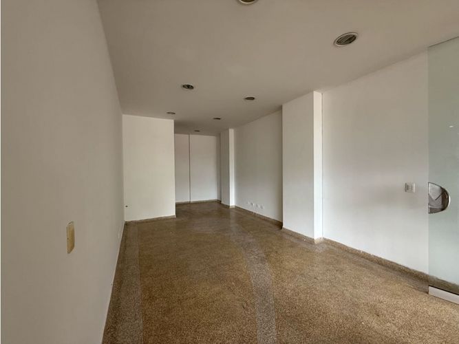 Local en venta en La Florida, Armenia, 26 m² · foto 3 de 6