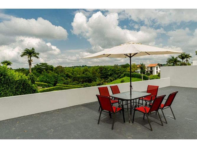 Casa de 4 alcobas en venta en Pueblo Tapao, Armenia, 360 m² · foto 6 de 24