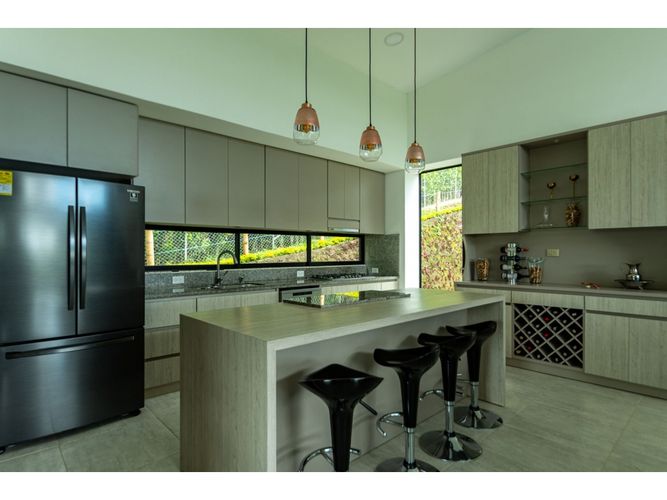 Casa de 4 alcobas en venta en Pueblo Tapao, Armenia, 360 m² · foto 18 de 24