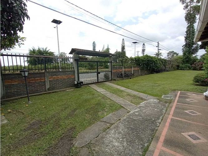 Casa de 4 alcobas en venta en Providencia, Armenia, 430 m² · foto 4 de 24