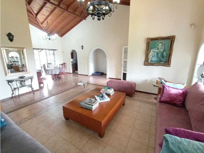 Casa de 4 alcobas en venta en Providencia, Armenia, 430 m² · foto 6 de 24
