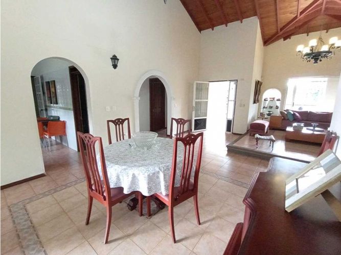 Casa de 4 alcobas en venta en Providencia, Armenia, 430 m² · foto 8 de 24