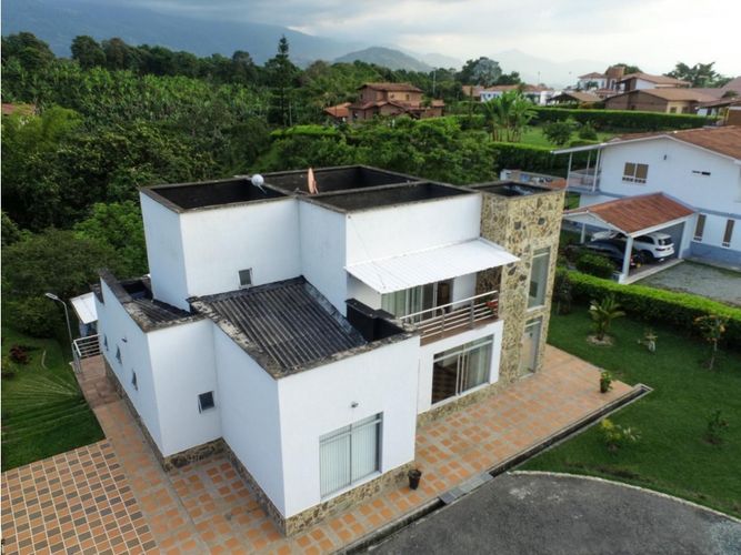 Casa de 4 alcobas en venta en La Yé, Armenia, 550 m² · foto 14 de 16