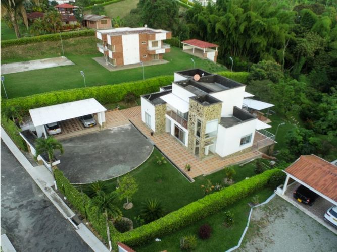 Casa de 4 alcobas en venta en La Yé, Armenia, 550 m² · foto 15 de 16