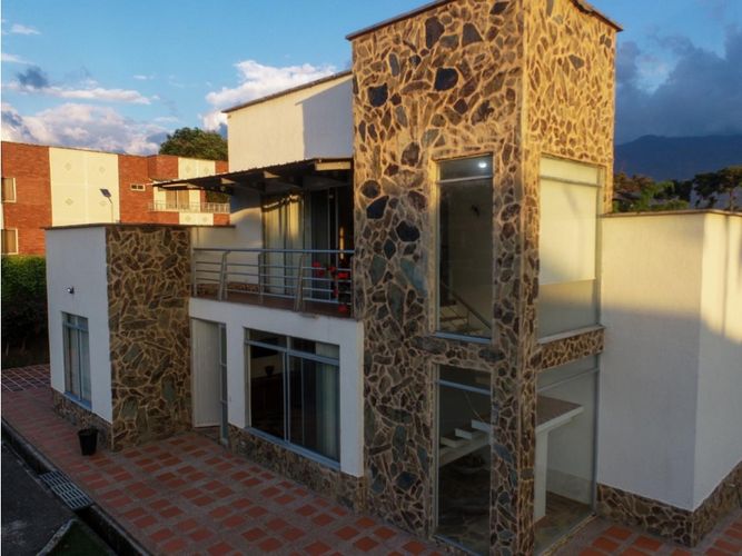 Casa de 4 alcobas en venta en La Yé, Armenia, 550 m² · foto 16 de 16
