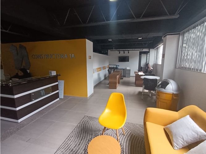Local en venta en Fundadores, Armenia, 378 m² · foto 2 de 15