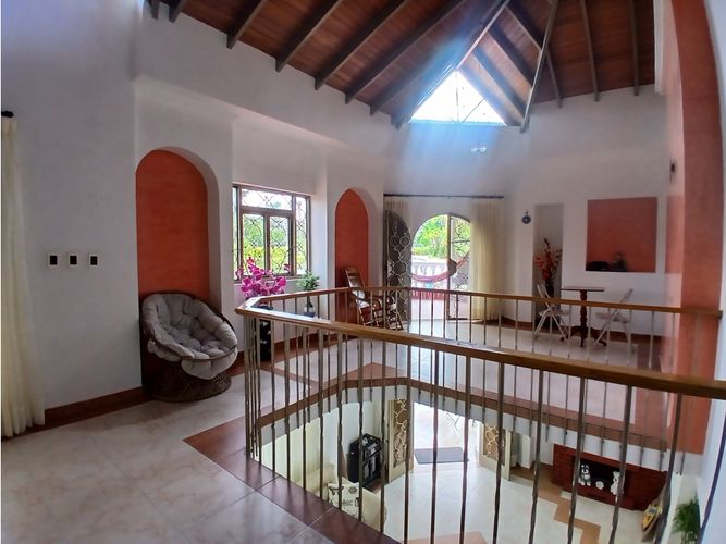 Casa de 6 alcobas en venta en Armenia, 840 m² · foto 8 de 24