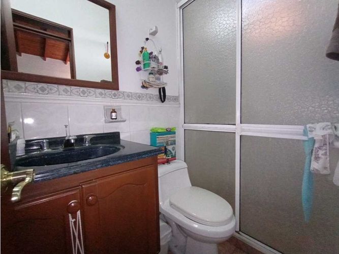 Casa de 4 alcobas en venta en Providencia, Armenia, 430 m² · foto 23 de 24