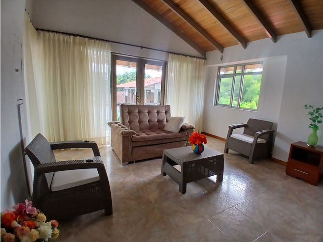 Casa de 6 alcobas en venta en Armenia, 840 m² · foto 10 de 24