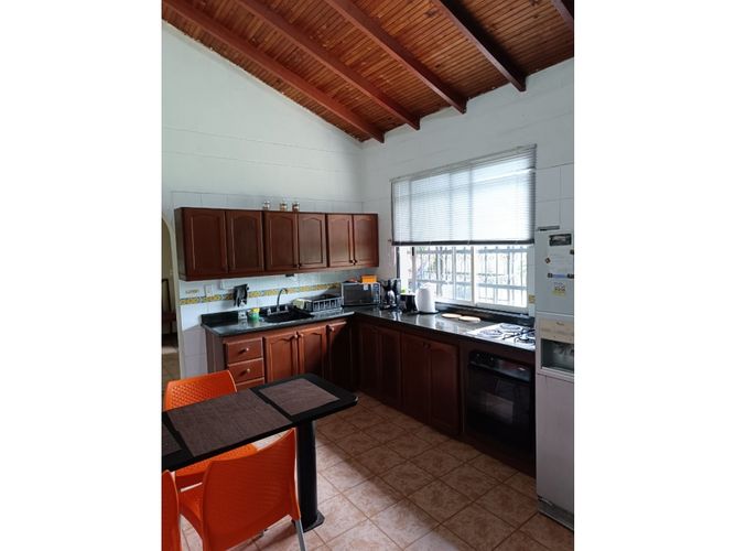 Casa de 4 alcobas en venta en Providencia, Armenia, 430 m² · foto 24 de 24