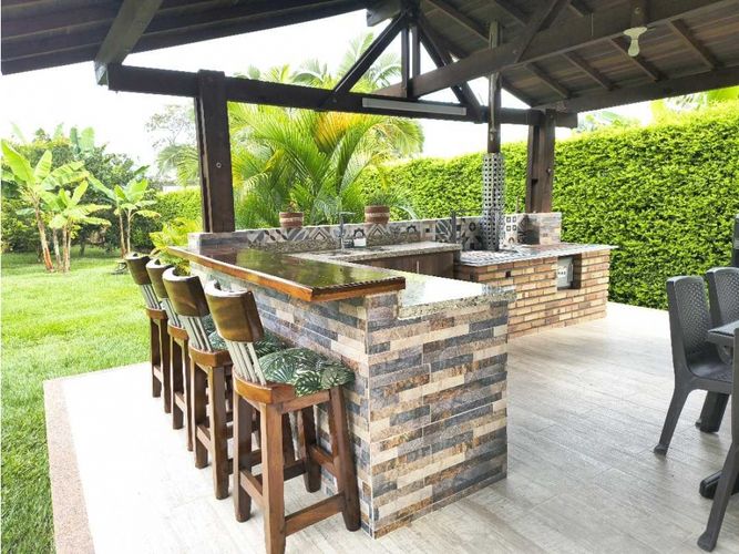 Casa de 6 alcobas en venta en Puerto Espejo, Armenia, 419 m² · foto 4 de 24