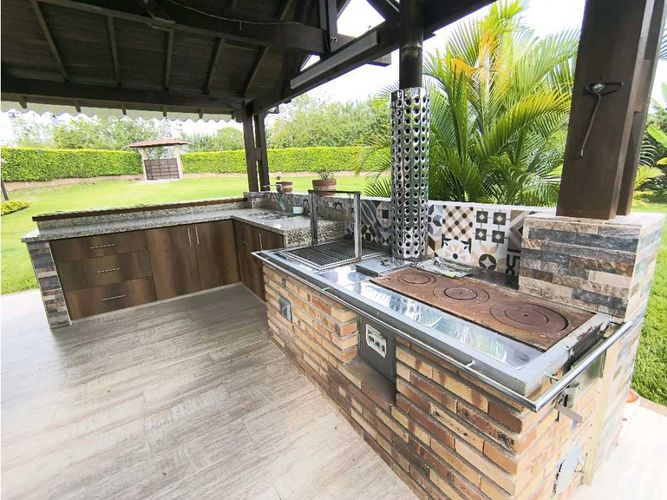 Casa de 6 alcobas en venta en Puerto Espejo, Armenia, 419 m² · foto 5 de 24