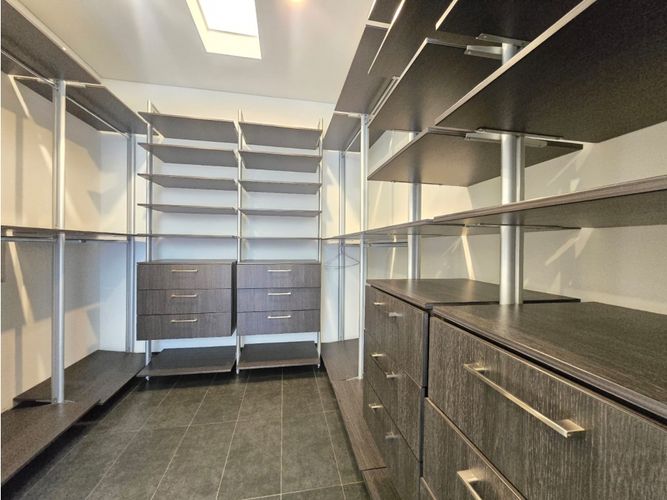Casa de 3 alcobas en venta en El Caimo, Armenia, 300 m² · foto 23 de 24