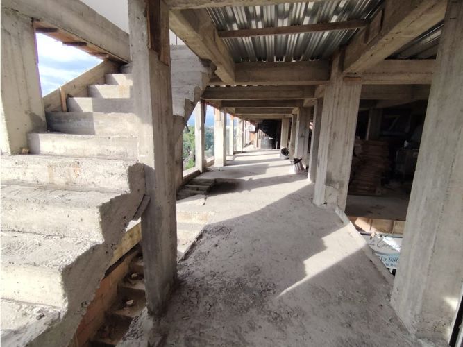 Bodega en arriendo en La Castilla, Armenia, 450 m² · foto 4 de 14