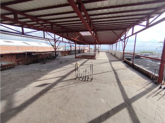 Bodega en arriendo en La Castilla, Armenia, 450 m² · foto 13 de 14