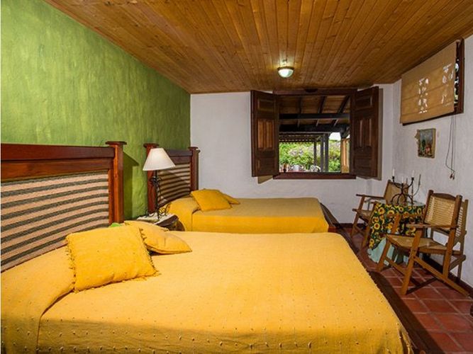 Casa de 8 alcobas en venta en Armenia · foto 9 de 23