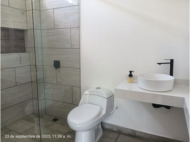 Casa de 6 alcobas en venta en Via El Eden, Armenia, 318 m² · foto 7 de 19