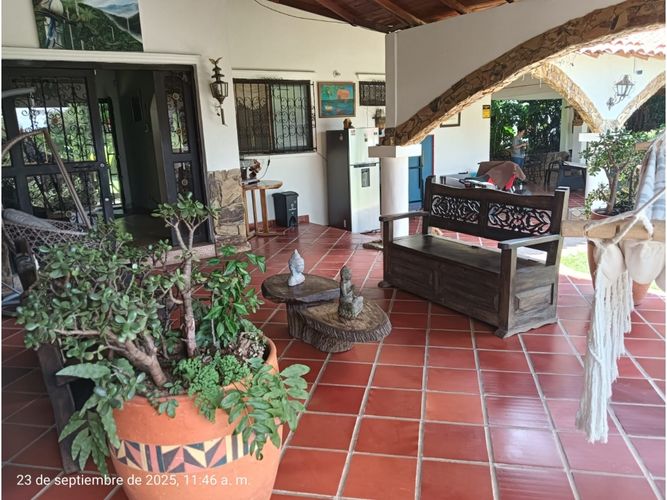 Casa de 6 alcobas en venta en Via El Eden, Armenia, 318 m² · foto 12 de 19