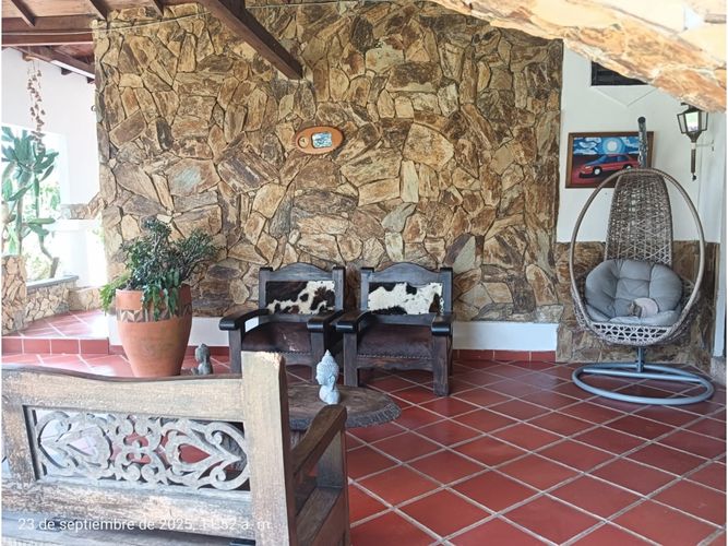 Casa de 6 alcobas en venta en Via El Eden, Armenia, 318 m² · foto 13 de 19