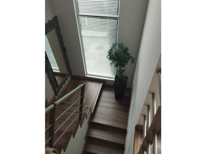 Casa de 4 alcobas en venta en La Castellana, Armenia, 356 m² · foto 5 de 24