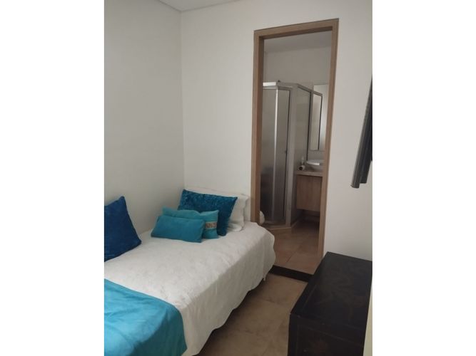 Casa de 4 alcobas en venta en La Castellana, Armenia, 356 m² · foto 10 de 24