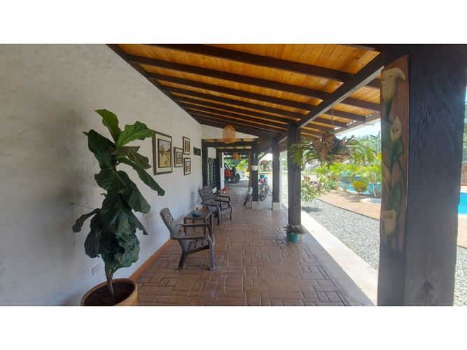 Casa de 4 alcobas en venta en La Pola, Armenia, 340 m² · foto 15 de 24