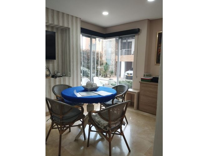 Casa de 4 alcobas en venta en La Castellana, Armenia, 356 m² · foto 15 de 24