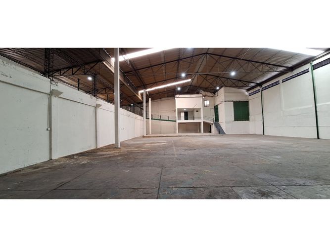 Bodega en arriendo en Popular, Armenia, 1000 m² · foto 5 de 5